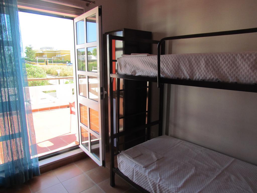 Hi Portimao - Pousada De Juventude Номер фото